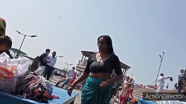 Desi Sexy Aunty Bathing