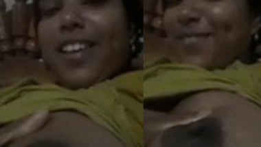 Married Bhabi Showing