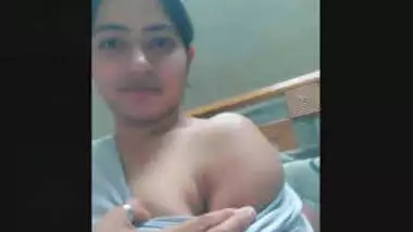 Beautiful Indian Girl 3More Sucking&Fucking clip part 2