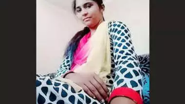 Sexy Desi Girl Shows Boobs and Pussy On video call