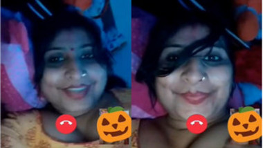 Indian woman with nose piercing video calls lover while hubby isn't home