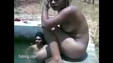 Naked swimming of crazy desi teens