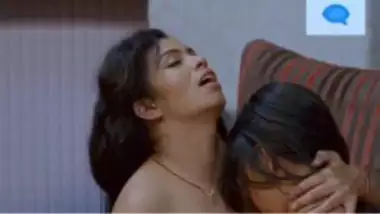 Indian hostel girls having lesbian sex in room hot tamil girls porn