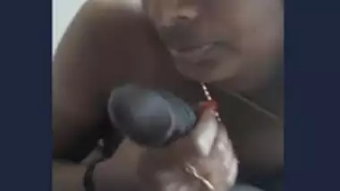 Desi Tamil girl giving blowjob and handjob to her Tution master 1