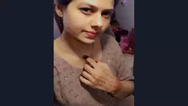 Desi Babe VC with BF showing Boobs