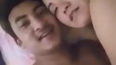 Nepali couple home sex MMS selfie clip