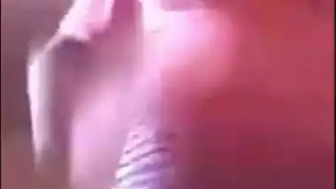 Bangladeshi beauty showing love melons cum-hole on live webcam