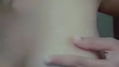 Sexy Girl Shows her Boobs