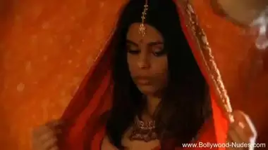 Making me horny for an Desi beauty