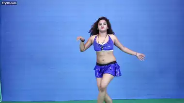 Aag Lage Usake Joban Ko I Dil Mat Dena Meri Sautan Ko I Nisha I Raj Music Studio I Dance 2022