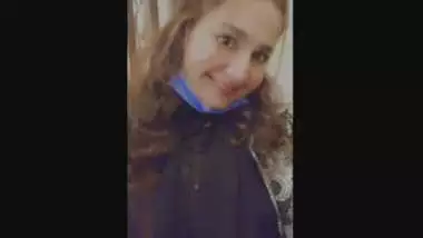 Paki Cute girl Showing 10 Clips Merged With Updates Part 1