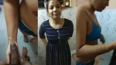 A hot bathroom sex MMS of Hindi bf video