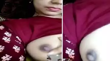 Indian GF nude show on video call sex chat