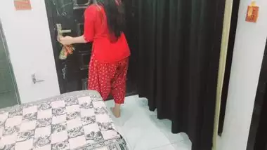 Real Tamil Maid Fucked For Money With Clear...
