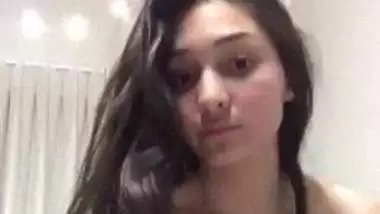 NRI girl Ayesha video