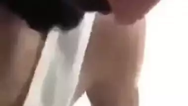 Pakistani Hot Aunty Sex With Young Servant