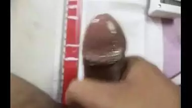 Guy cock oil massage and cum