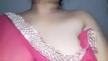 Huge Boobs In Horny Indian Bhabi Pressing And Squeezing