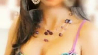 Anushka sen xxx videos