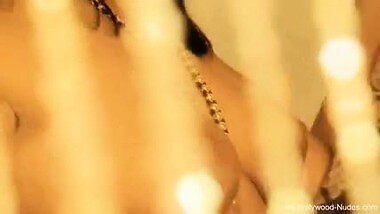 How Lovely Is This Indian Girl?