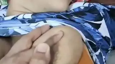 Big boobs mallu hot friend wife in viral sex affair