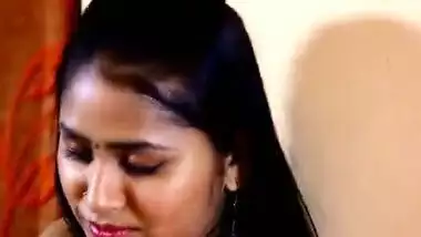 Telugu Sexy Actress Mamatha Cute Romance Scane...