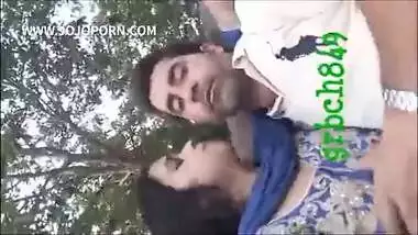 Desi Indian Shy College Girlfriend Fucked -- www.jojoporn.com