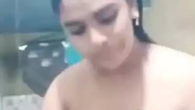 Bigboob Girl Bathing