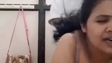 Big Booby Indian Aunty Fucked Inside A Boutique Shop