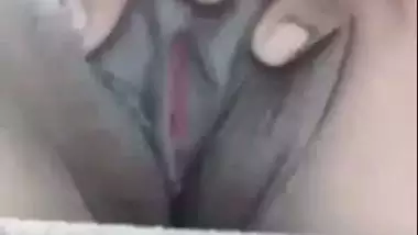 Naked pussy show of hottie from Haryana