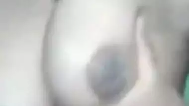 Desi Bhabhi Showing her Boobs and Pussy
