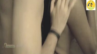 Bebo Bath with Addy : Aise HD1000 Movies Free dekhne ki liye hamre website 2ullu.com par dekho