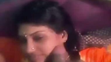 Tamil aunty having an affair with the young guy
