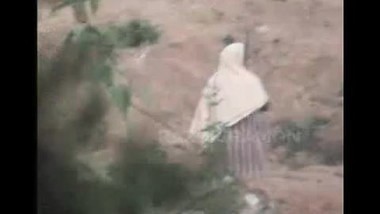 Pooping Outdoors Voyeur