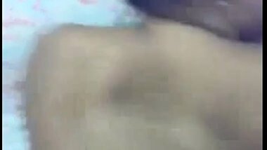 Dashing hot north Indian girl gives blowjob