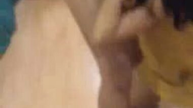 Amazing blowjob and handjob video of indian girl