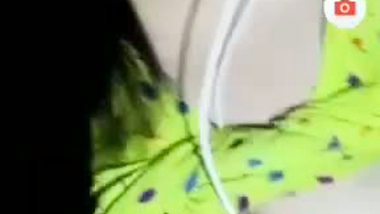 Beautiful girl boobs show on video call viral show