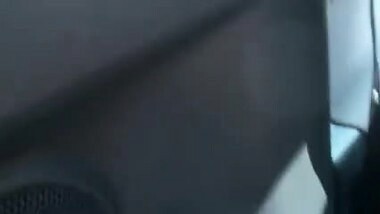 Pakistani couple fucking in car