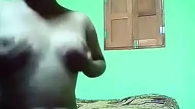 Big Ass Girl Nude Selfie Mms Video