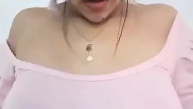 Sexy desi Girl Shows her Boobs & asshole