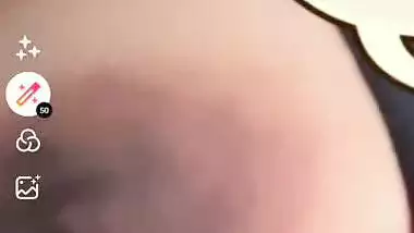 Bangladeshi maal video call boobs show to lover