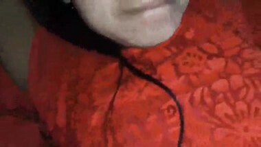 Romantic Bangla sex video of a couple on valentines day