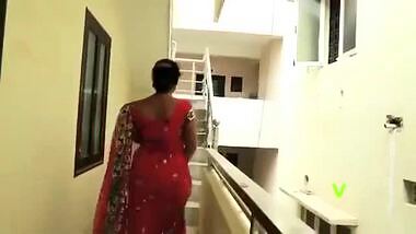 Telugu hot aunty and bahu sex with tenant