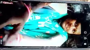 Bhabhi boob show on WhatsApp desi video call