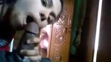 Bangla Desi girl likes circumcised penis of car Driver