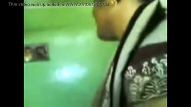 Desi Parlor Girl’s Happy Ending Massage