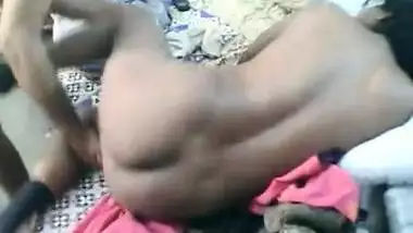 Indian wife gets her pussy sucked before fucking