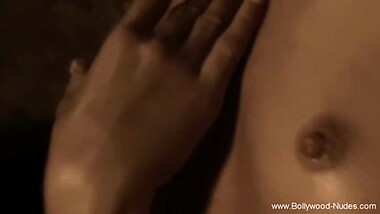 Erotic Dancer Brunette Hottie Feeling Differently