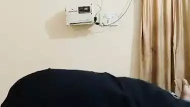 Devar enjoys his chubby Bhabhi’s desi chudai