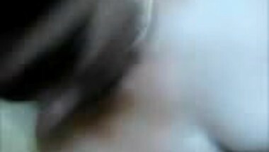 Busty indian Aunty expose herself to her Customer